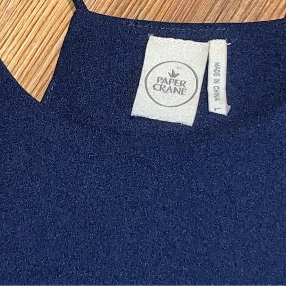 Paper Crane Polyester Tank & Olivia Moon Sheer Silk Sleeveless Blouse - Navy- L - Picture 10 of 13